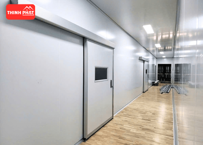 cua-truot-panel-cach-nhiet-6