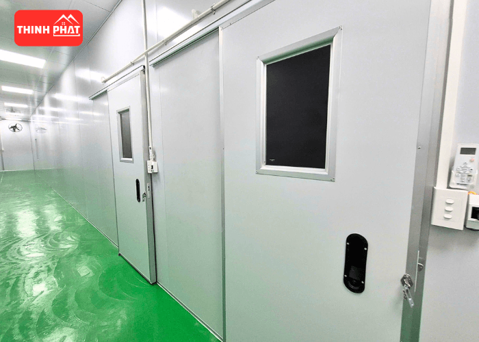 cua-truot-panel-cach-nhiet-8