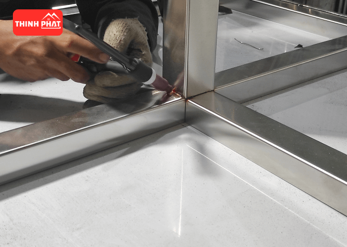 khung-nha-lap-ghep-panel-8