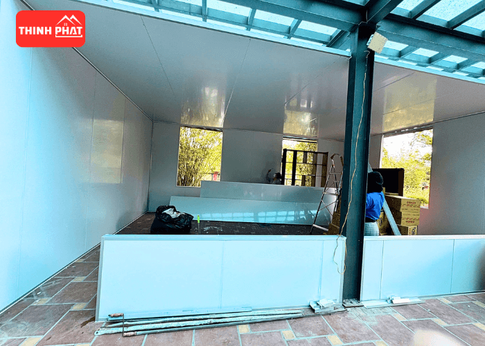 tam-vach-ngan-cach-nhiet-3