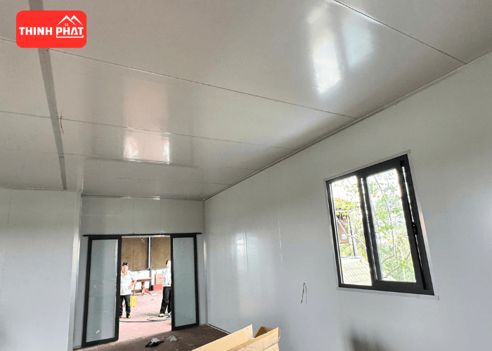 tam-vach-ngan-cach-nhiet-4