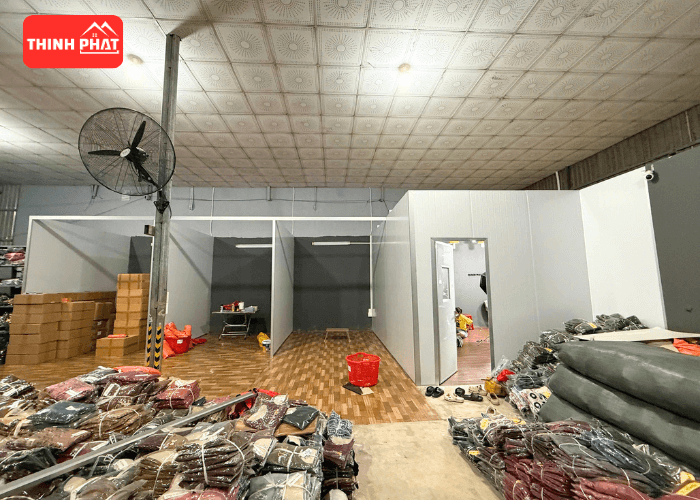 tam-vach-ngan-cach-nhiet-6