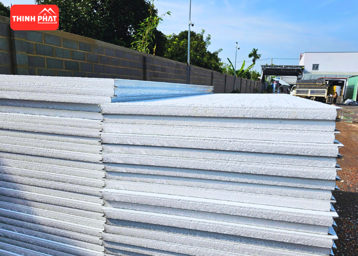 vach-ngan-panel-pu-8