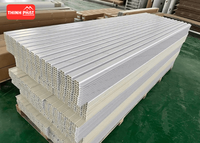 trang-tri-vach-tivi-lam-song-13