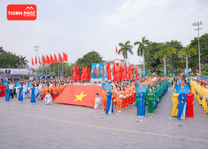 lich-nghi-le-30-thang-4-va-1-thang-5-tai-thinh-phat-home-5