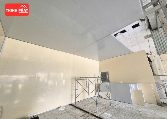 ton-cach-nhiet-panel-eps-10