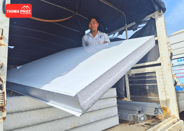 ton-cach-nhiet-panel-eps-2