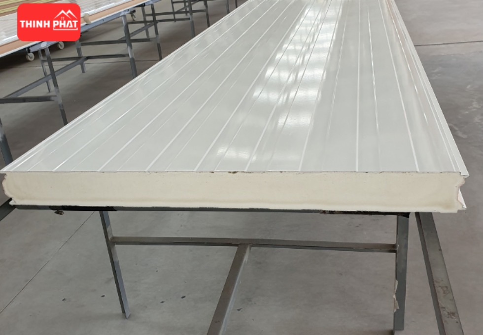 tam-panel-vach-ngan-5