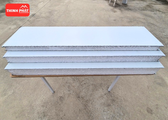 Kích thước tấm panel phủ bì và hữu dụng