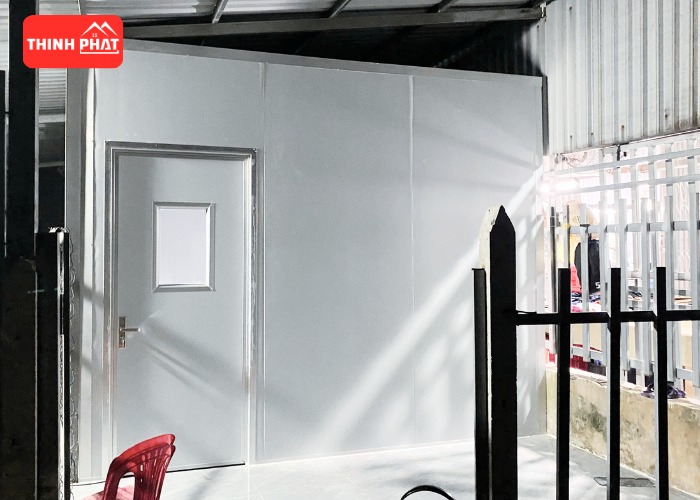 Ứng dụng cửa nhà dân dụng panel