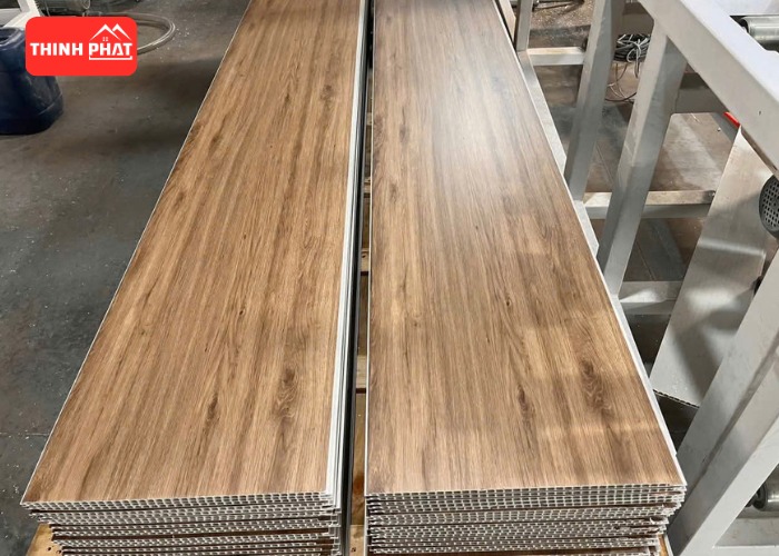 Yếu tố ảnh hưởng đến giá tấm ốp tường